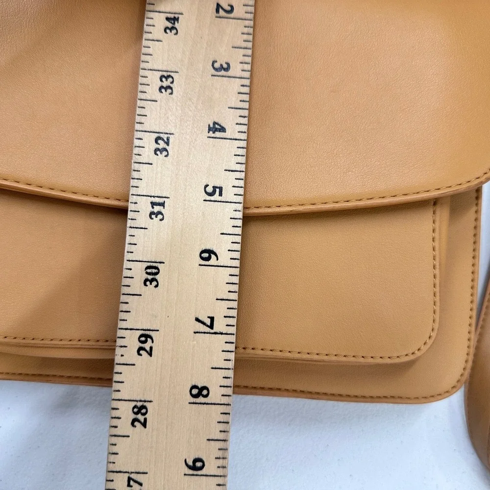 Pixie Mood Zoe Crossbody Purse Brown Minimalist Travel Vegan Leather‎